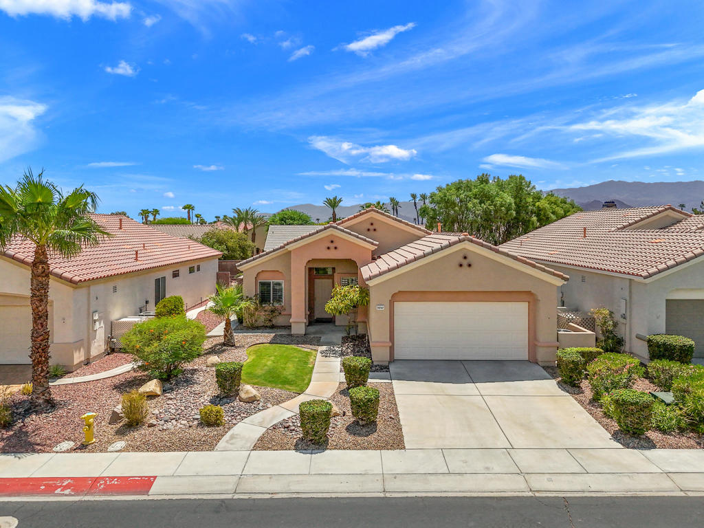 78747 Iron Bark Drive, Palm Desert, CA 92211