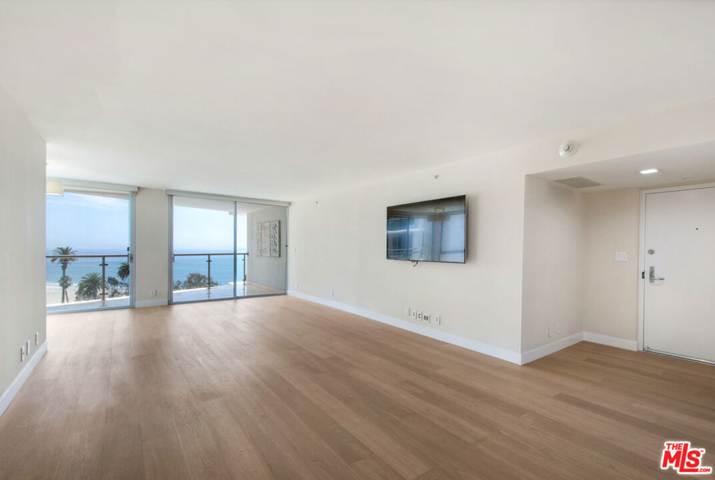 201 Ocean Avenue, #904P, Santa Monica, CA 90402