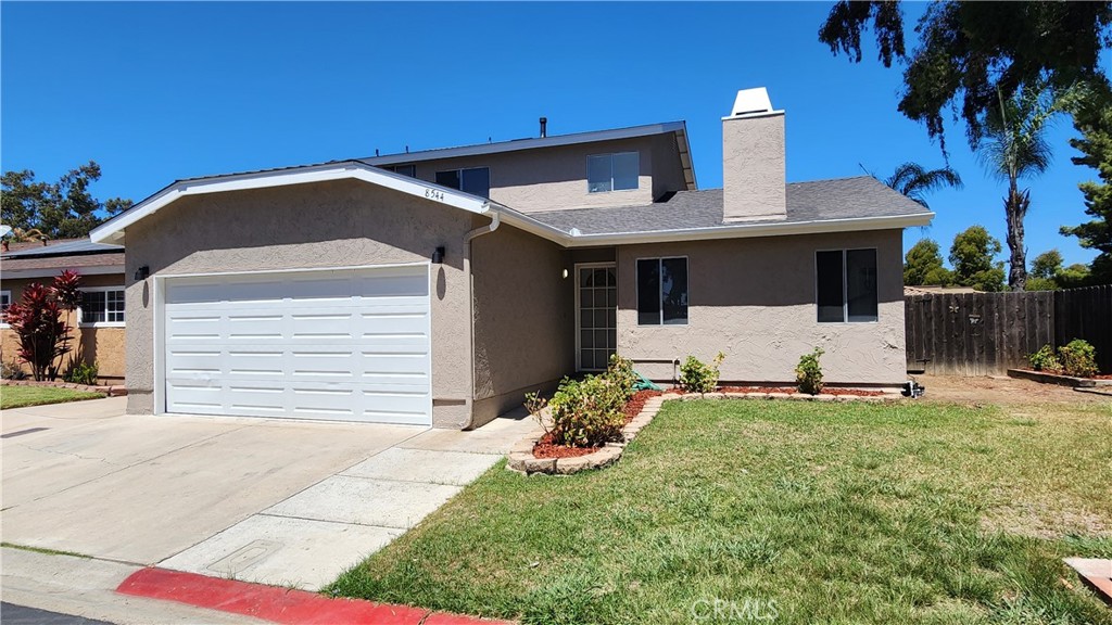 8544 Lake Bluffs Circle, Spring Valley, CA 91977