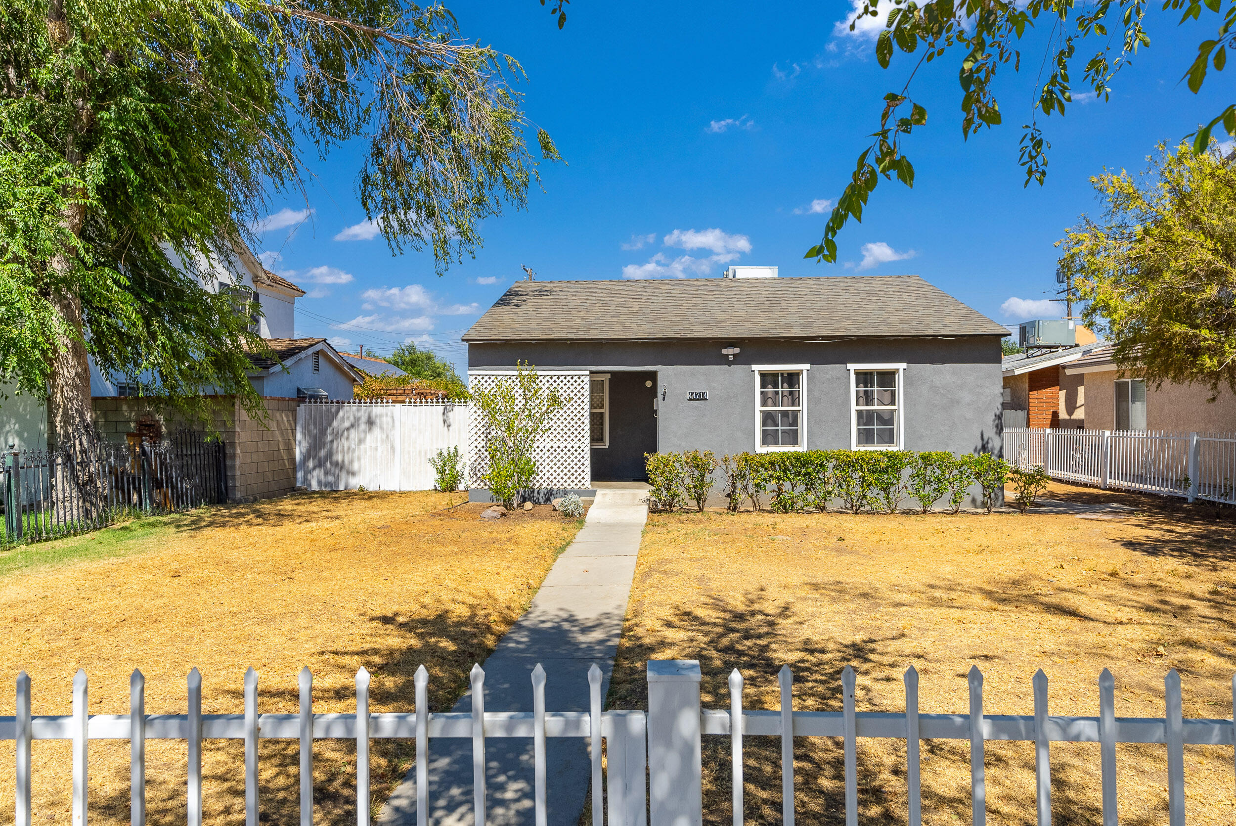 44714 Fig Avenue, Lancaster, CA 93534