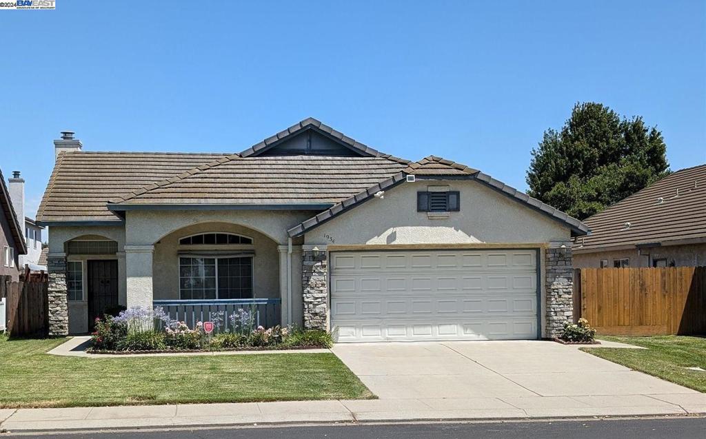 1934 London Ave, Manteca, CA 95336