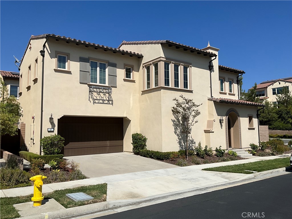 67 Tundra, Irvine, CA 92602