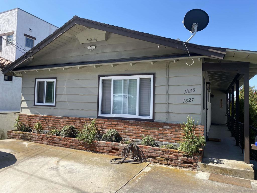 1825 27 Titus St, San Diego, CA 92110