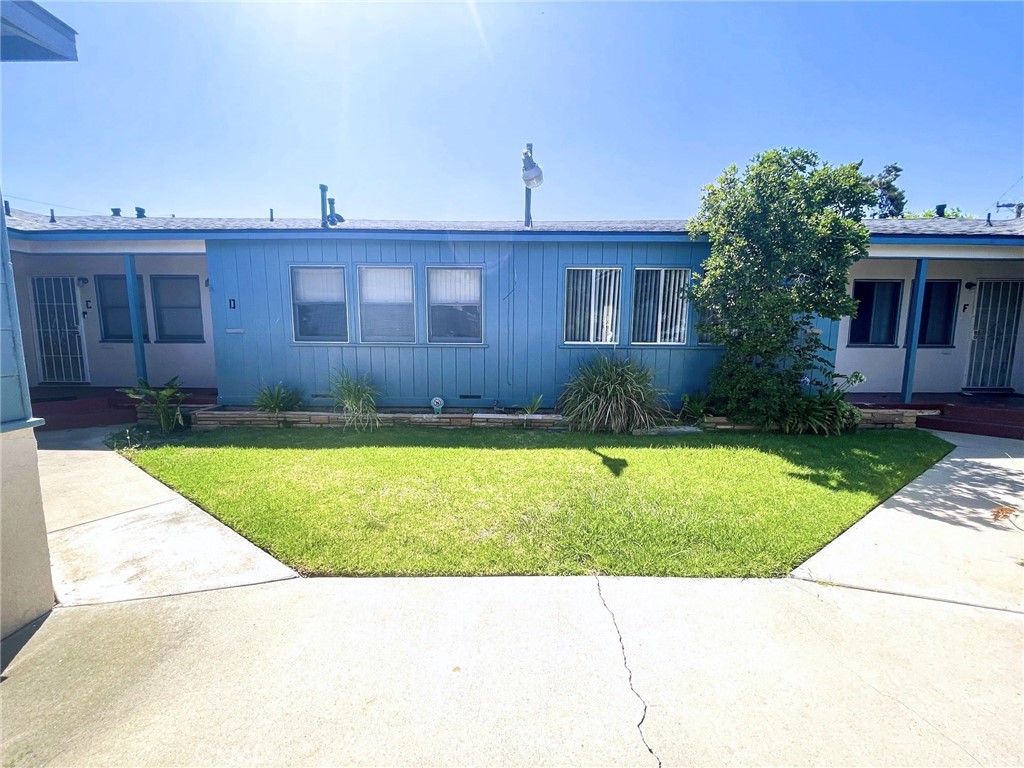 12415 Cedar Avenue, #E, Hawthorne, CA 90250