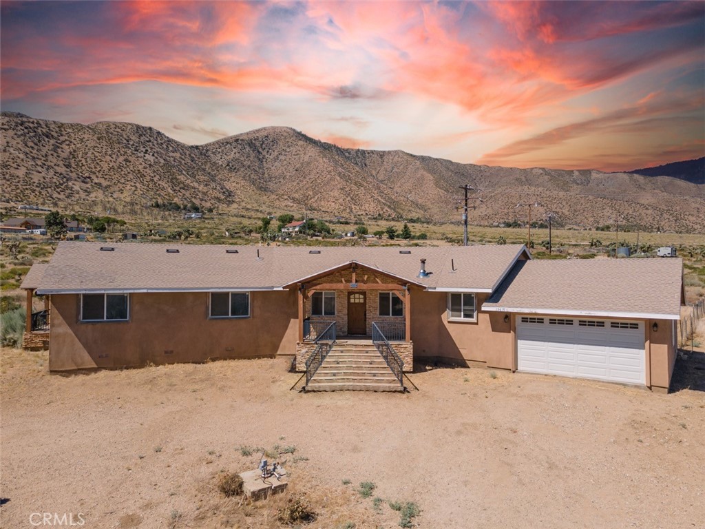 12610 Pallet Mesa Road, Pearblossom, CA 93553