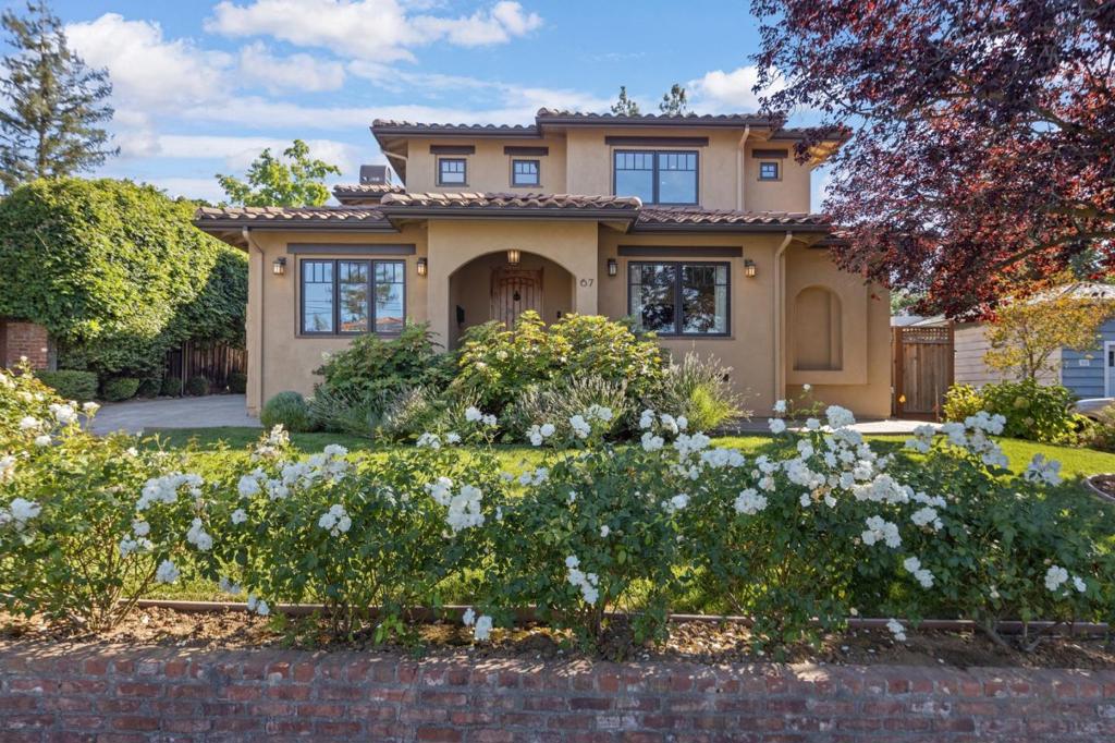 67 Mariposa Avenue, Los Gatos, CA 95030