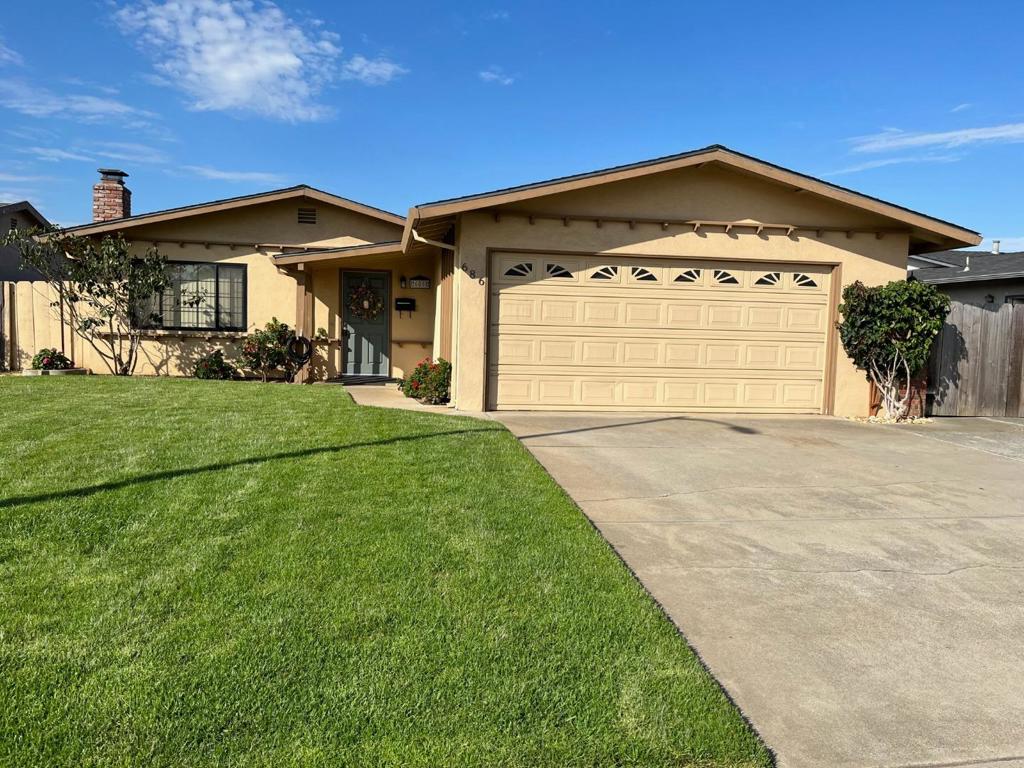 686 Los Coches Avenue, Salinas, CA 93906