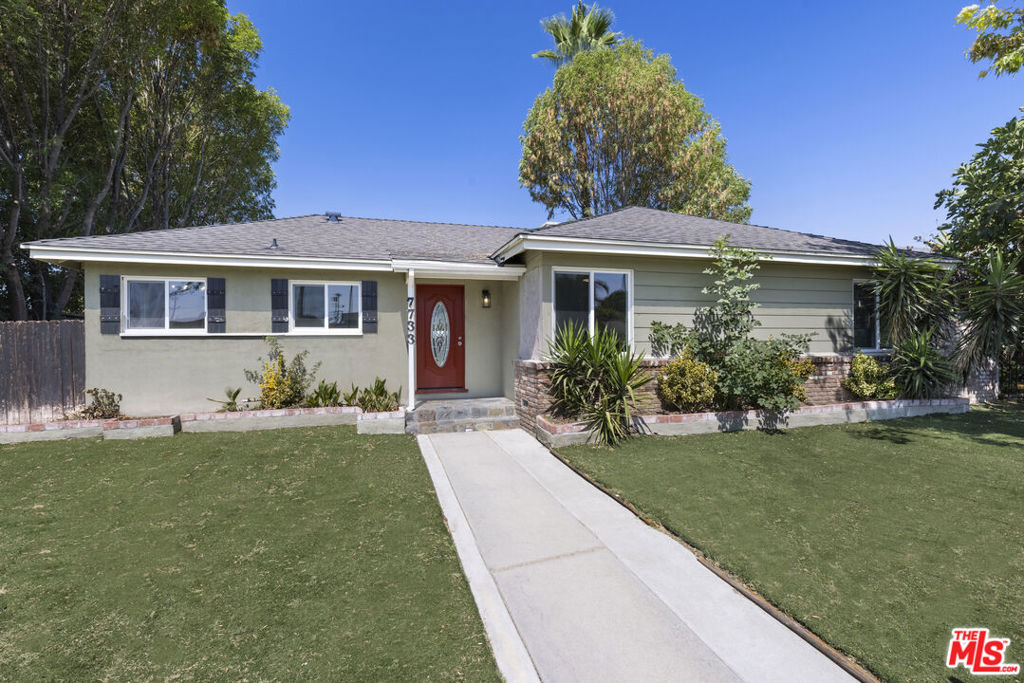 7733 Mason Avenue, Winnetka, CA 91306