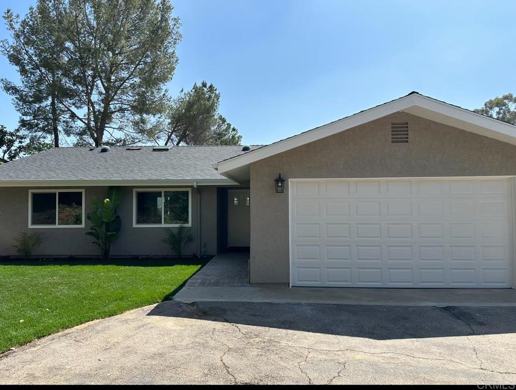 172 Dormae Lane, El Cajon, CA 92021