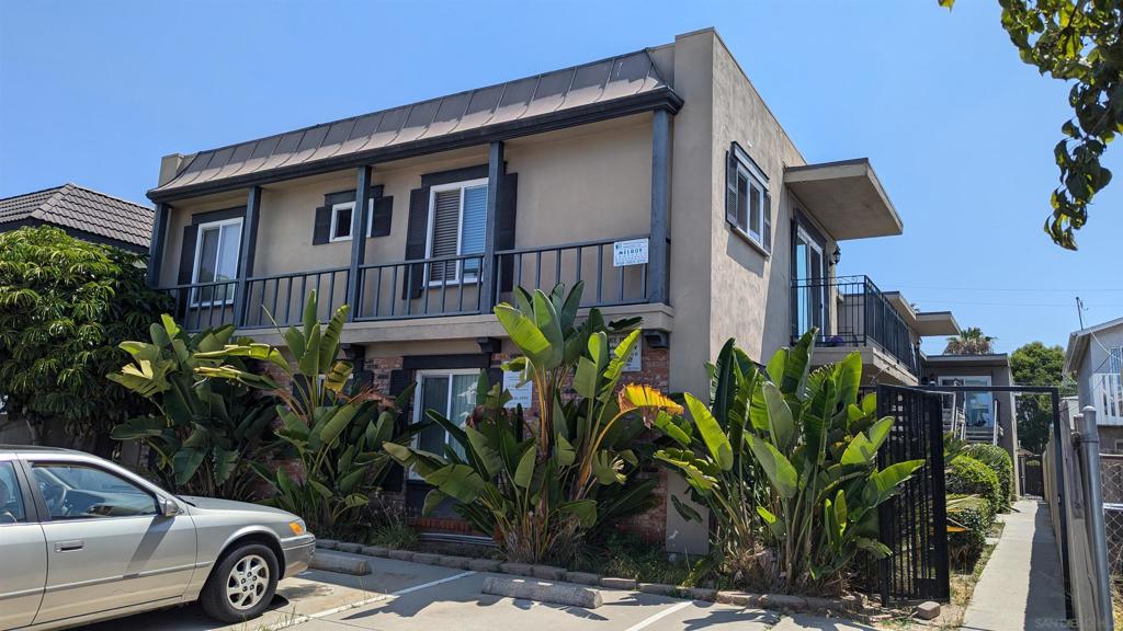 4561 Hawley Blvd, San Diego, CA 92116