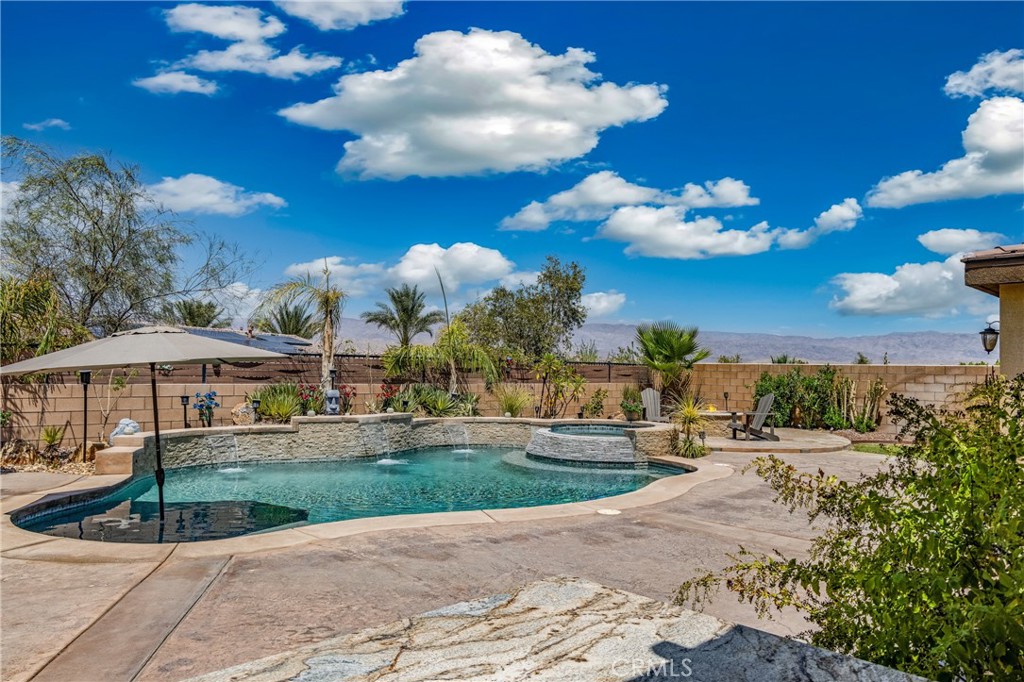 73688 Okeeffe Way, Palm Desert, CA 92211