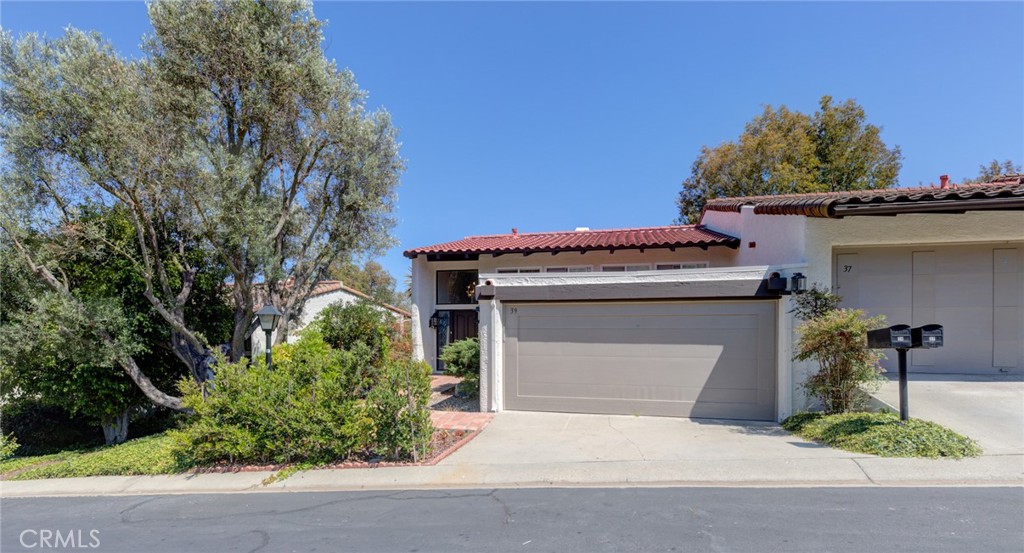 39 Cottonwood Circle, Rancho Palos Verdes, CA 90274