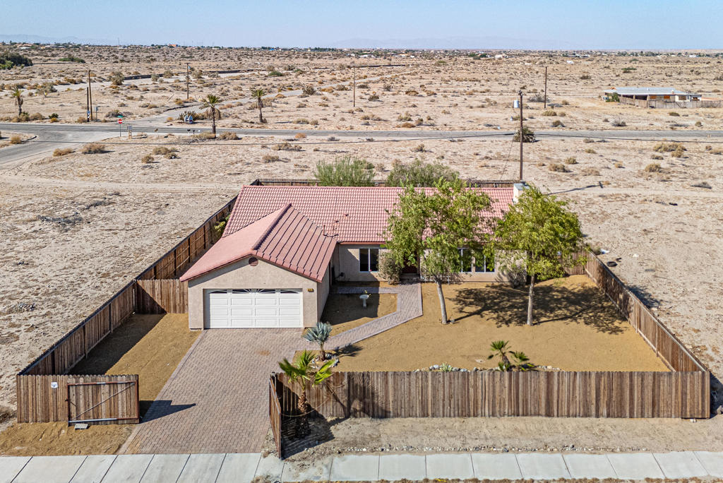 1035 Treasure Drive, Thermal, CA 92274