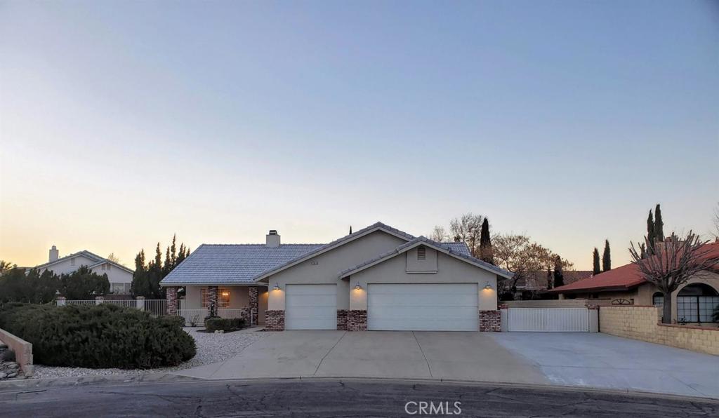 12674 Cedar Lane, Victorville, CA 92395