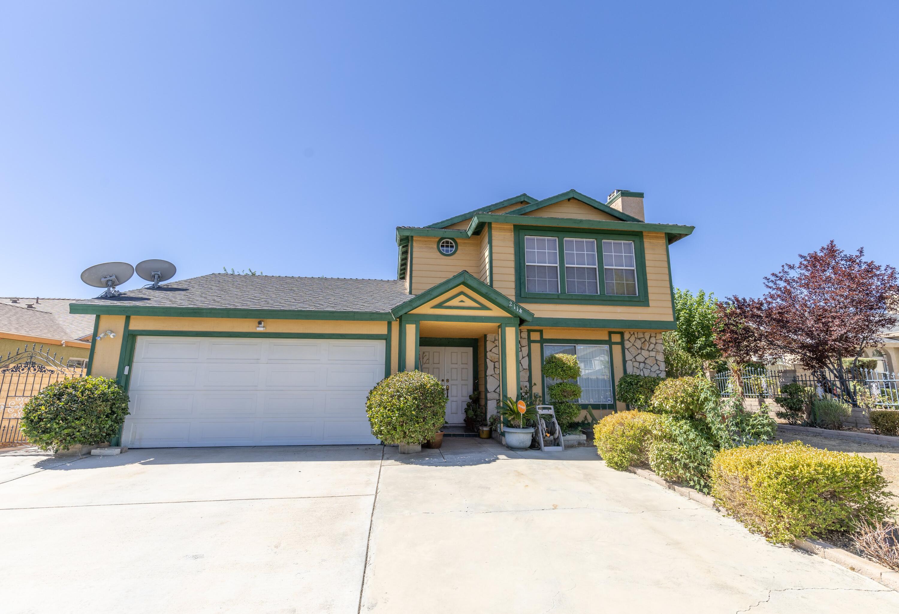 2114 Moonflower Court, Palmdale, CA 93550