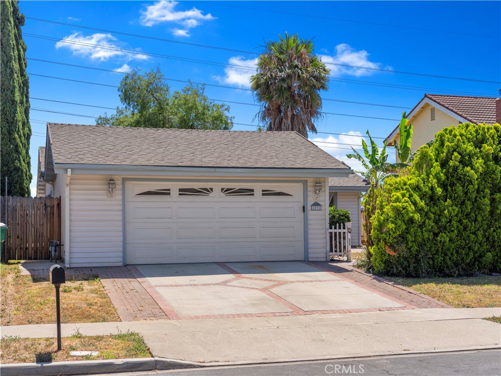 5092 Yearling Avenue, Irvine, CA 92604