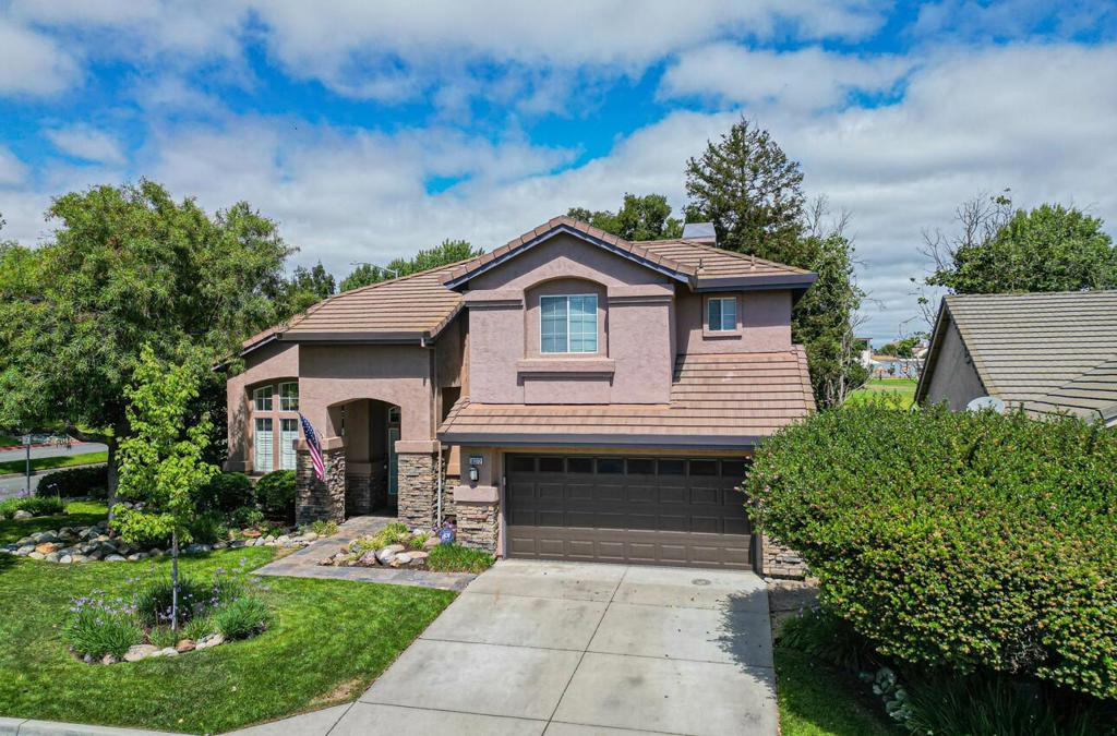 18372 Fieldcrest Lane, Salinas, CA 93908