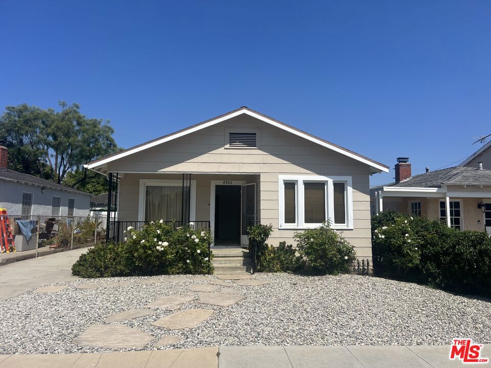 4306 Neosho Avenue, Los Angeles, CA 90066