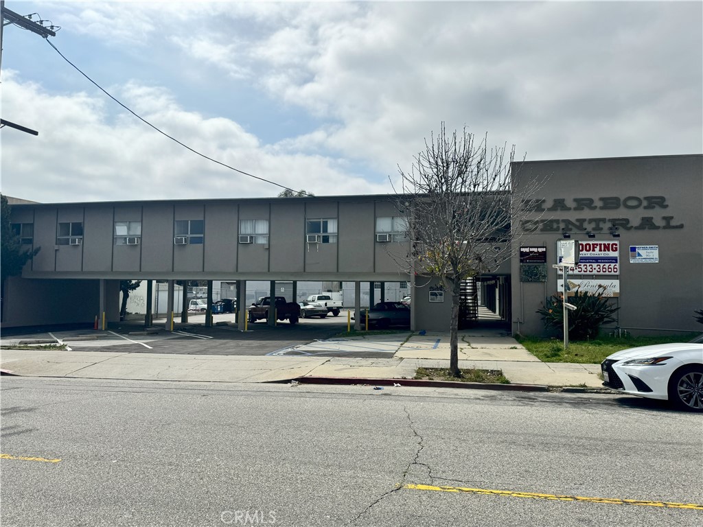 555 W 9Th Street, #2, San Pedro, CA 90731