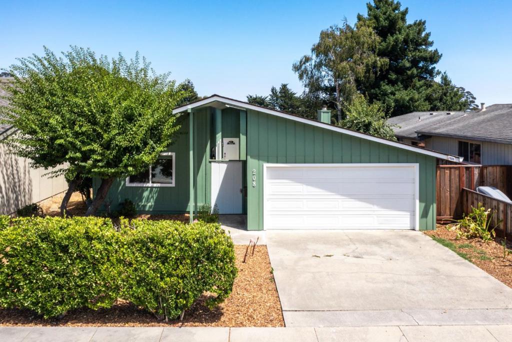 208 Alamo Avenue, Santa Cruz, CA 95060