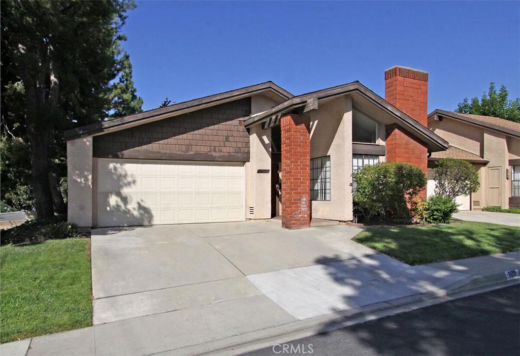 103 Ambleside Way, Glendora, CA 91741