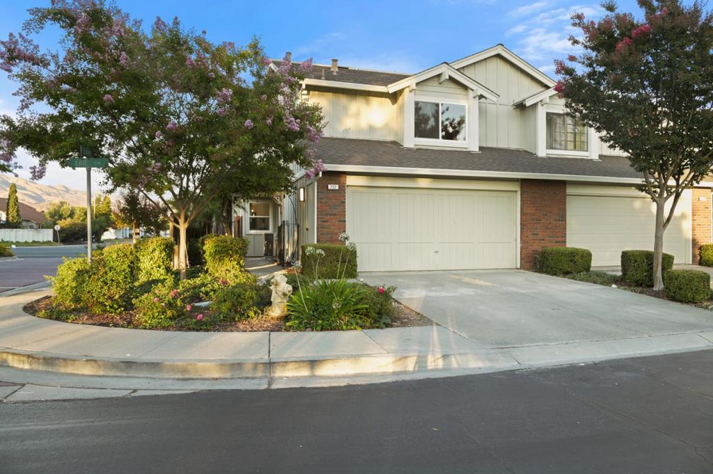 732 Erie Circle, Milpitas, CA 95035