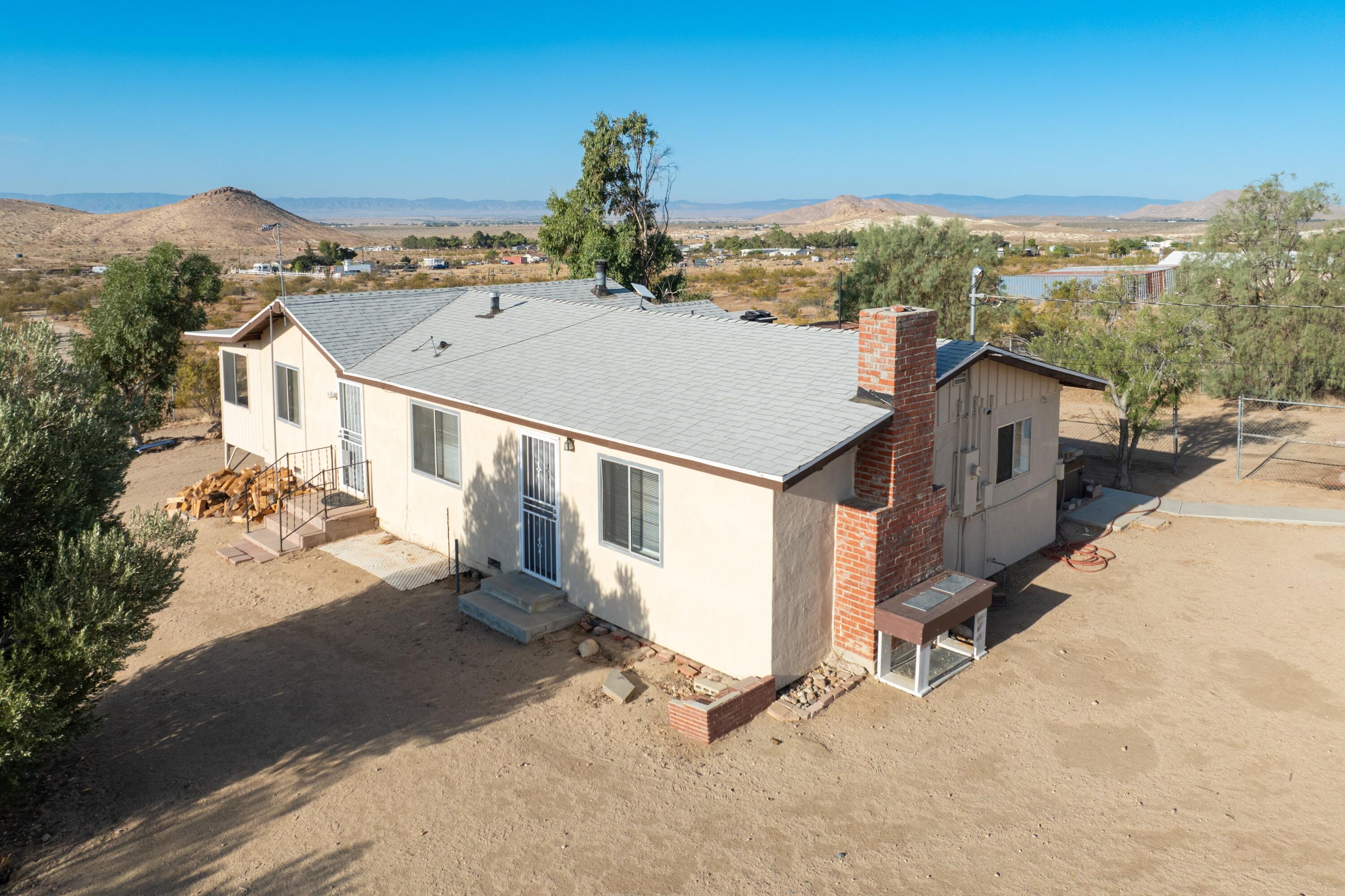 3460 Dawn Road, Rosamond, CA 93560