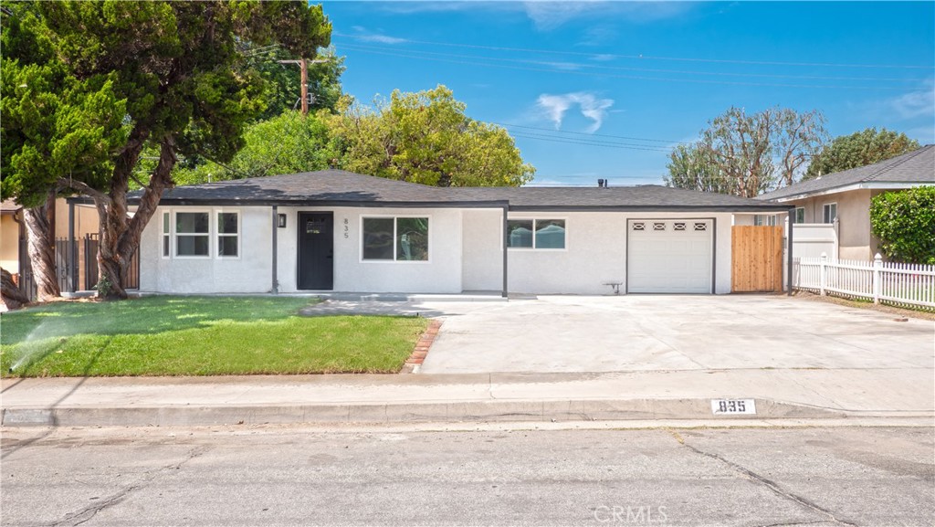 835 S Jenifer Avenue, Glendora, CA 91740