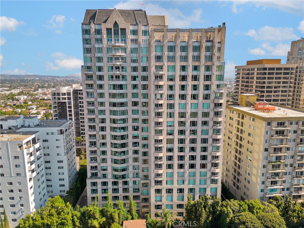 10727 Wilshire Boulevard, #403, Los Angeles, CA 90024