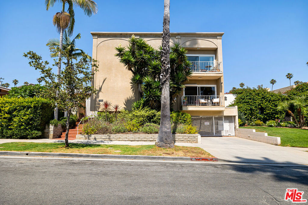 937 18Th Street, #1, Santa Monica, CA 90403