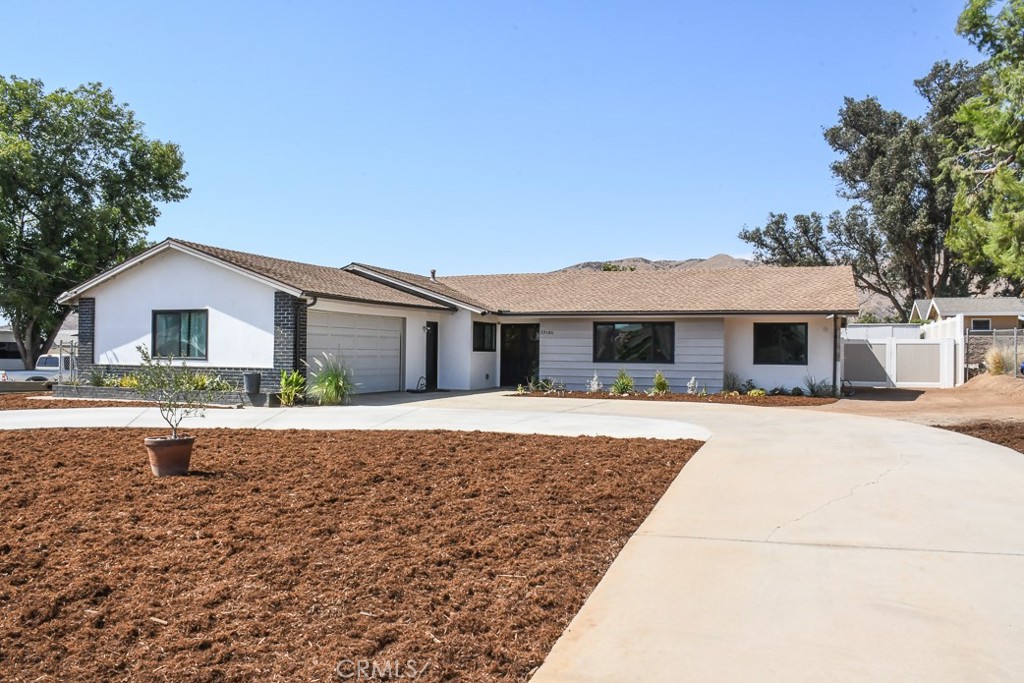 33780 Washington Drive, Yucaipa, CA 92399