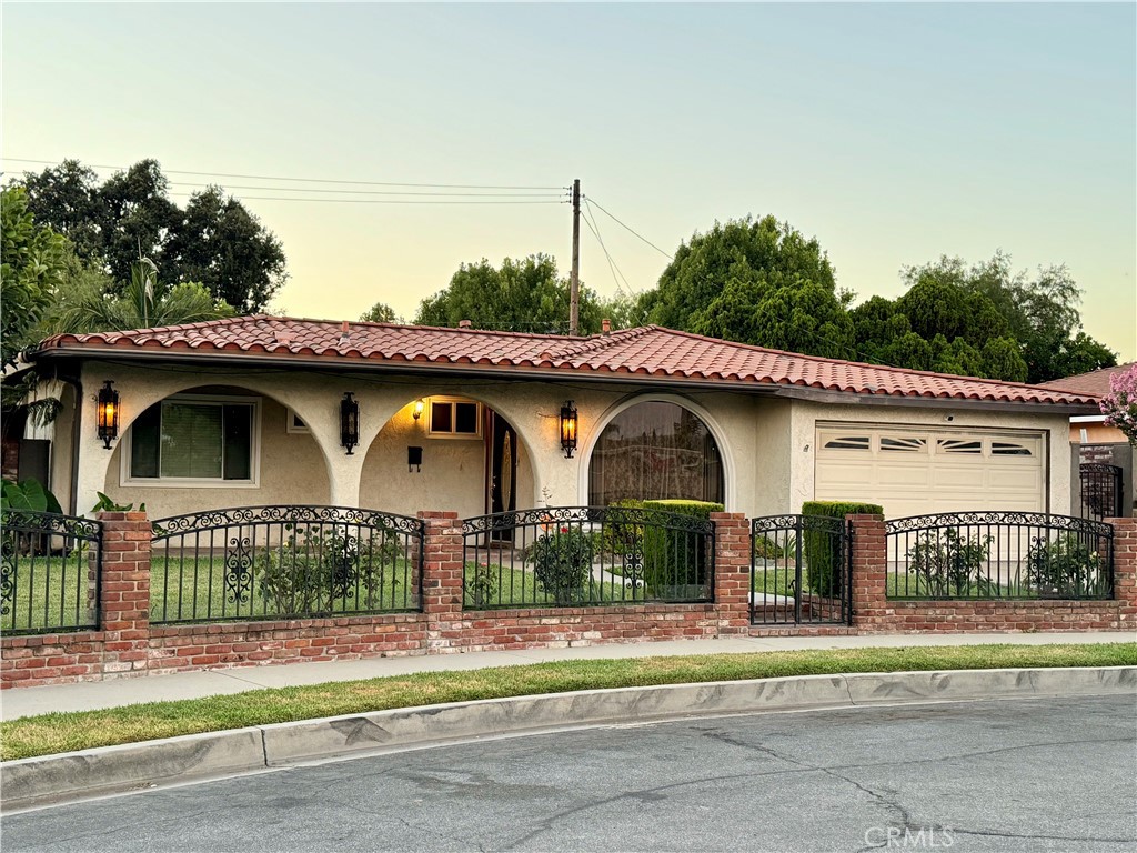 855 League Avenue, La Puente, CA 91744