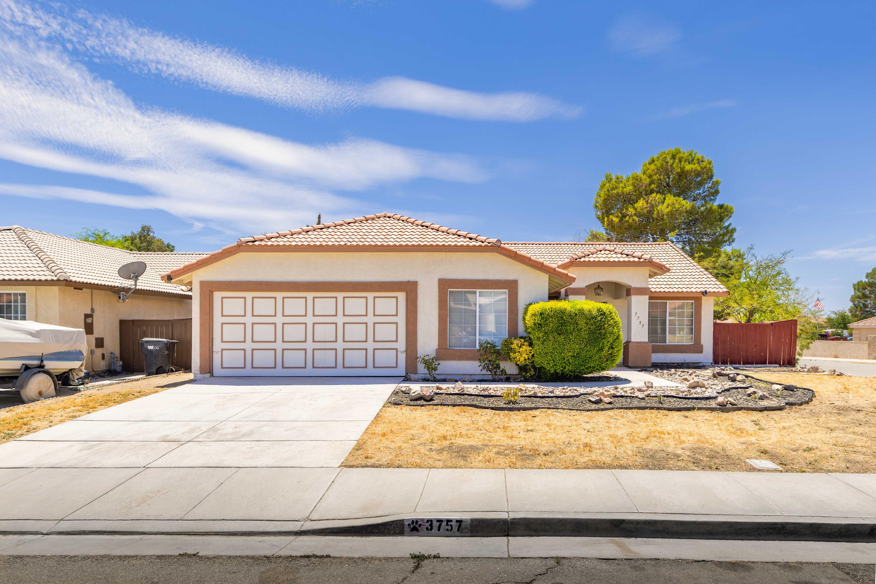 3757 Juniper Ridge Lane, Rosamond, CA 93560