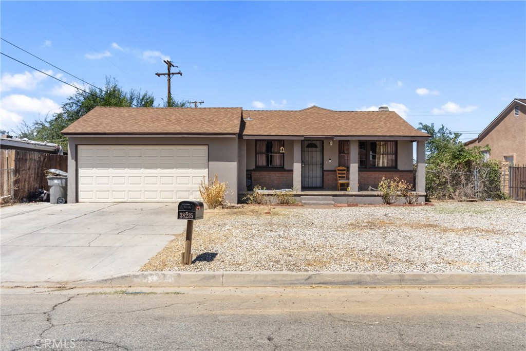 38235 16Th Street, Palmdale, CA 93550