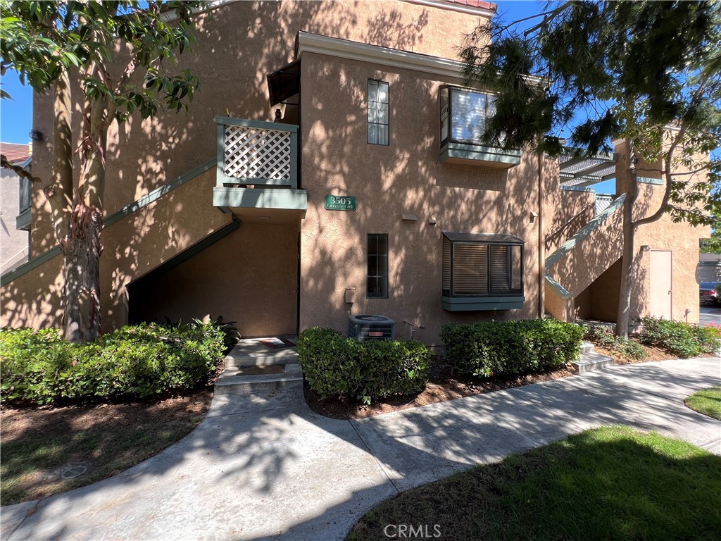 3505 W Greentree Circle, #B, Anaheim, CA 92804