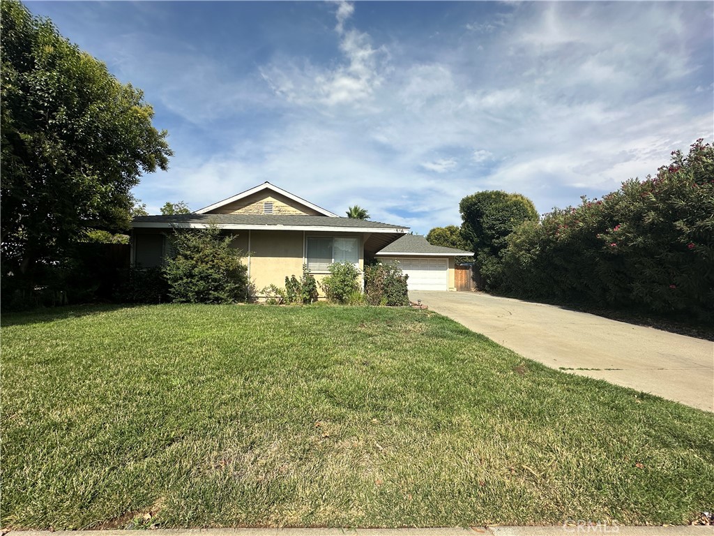 1116 Thompson Avenue, Banning, CA 92220