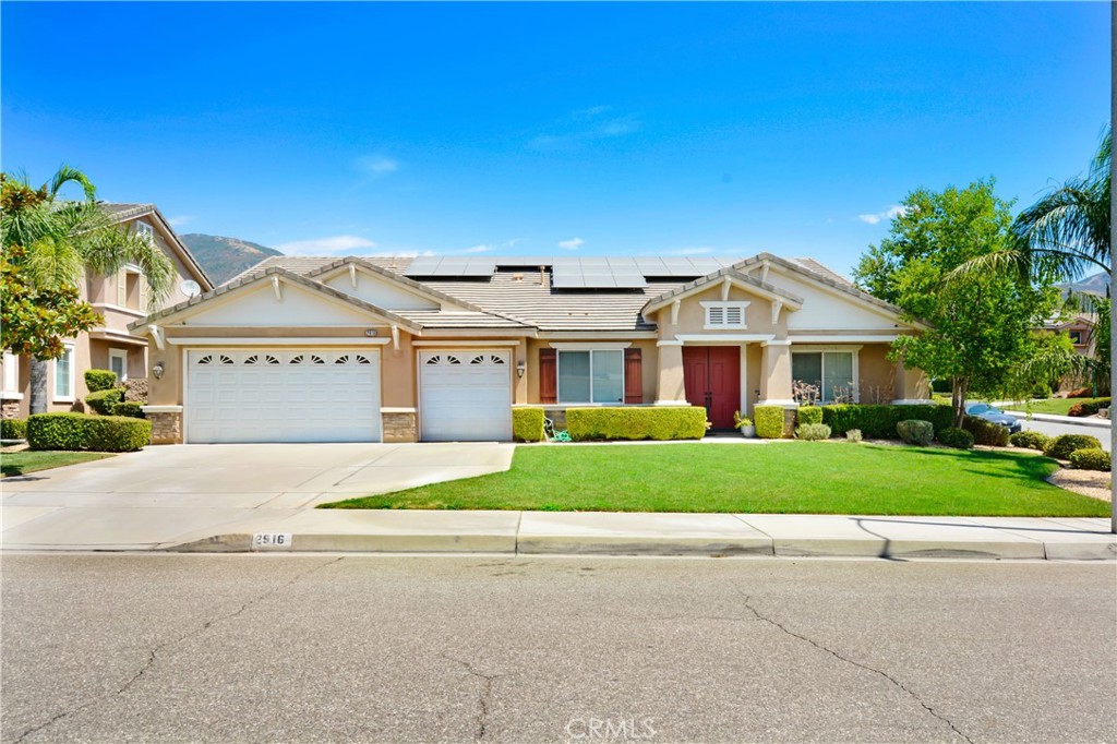 2916 Muir Mountain Way, San Bernardino, CA 92407