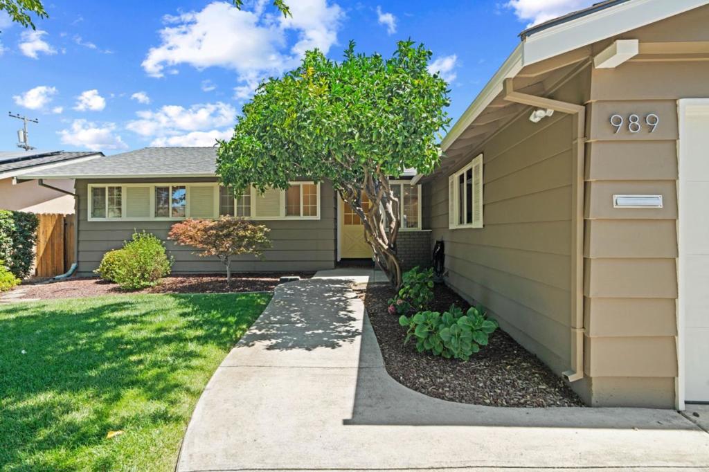 989 Wood Duck Court, Santa Clara, CA 95051