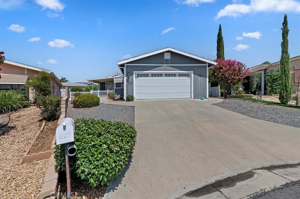 38061 Calle Clavel, Murrieta, CA 92563