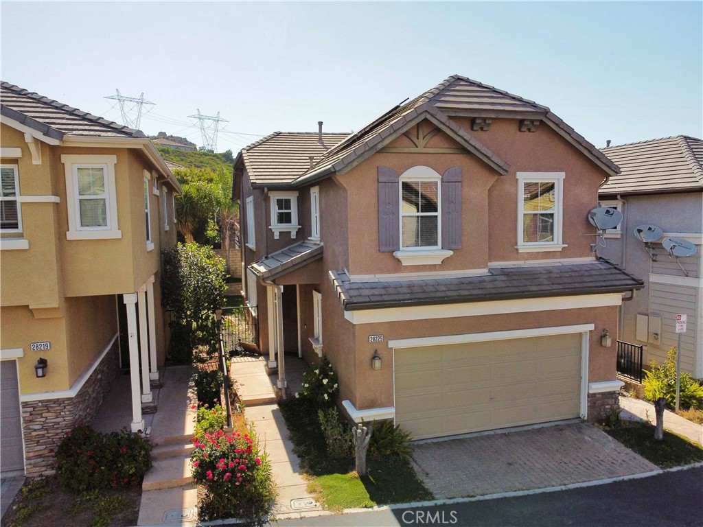 28225 Clementine Drive, Saugus, CA 91350