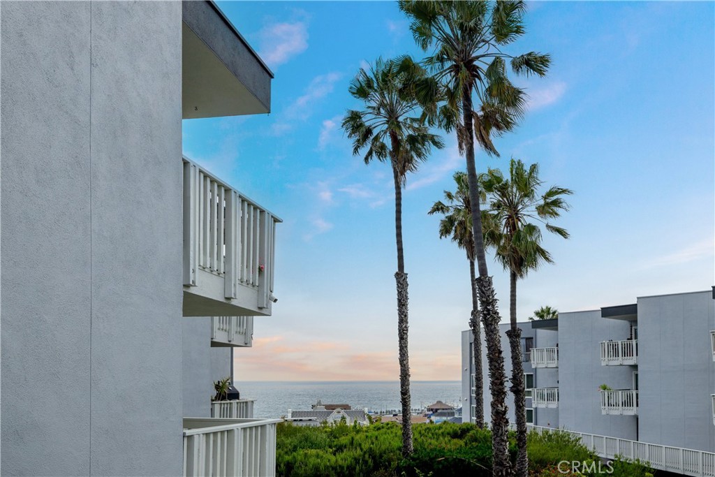 650 The Village , #210, Redondo Beach, CA 90277