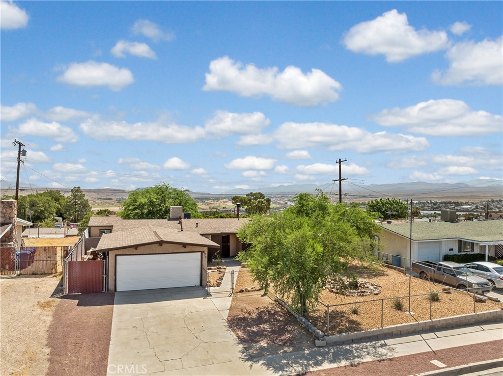 571 Frances Drive, Barstow, CA 92311