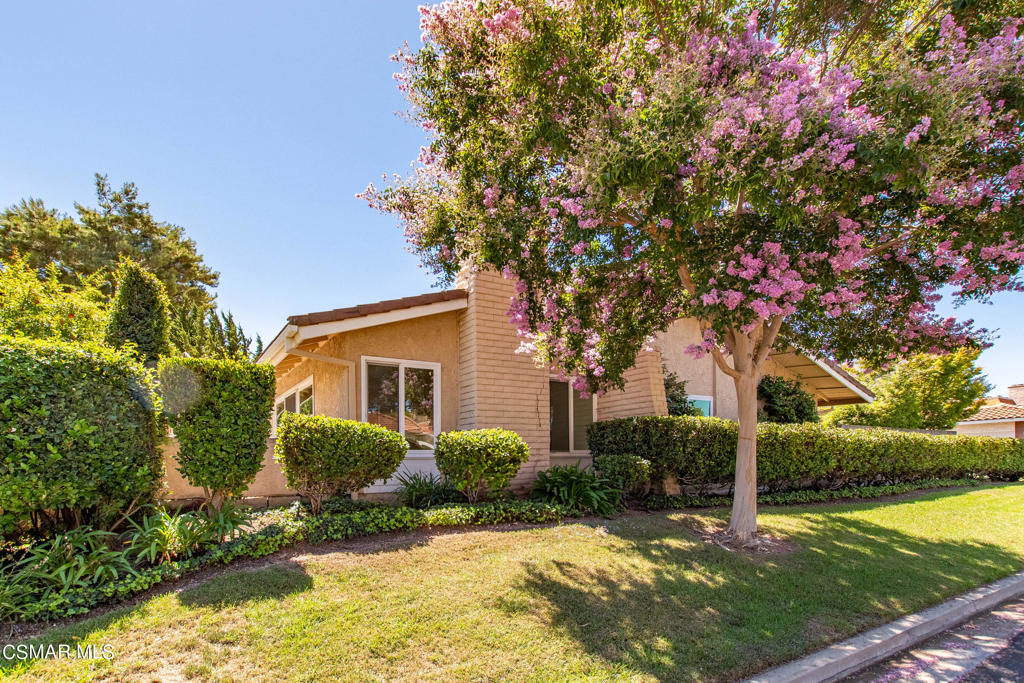 2203 Portola Lane, Westlake Village, CA 91361