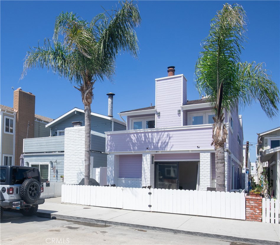 209 29Th Street, Newport Beach, CA 92663