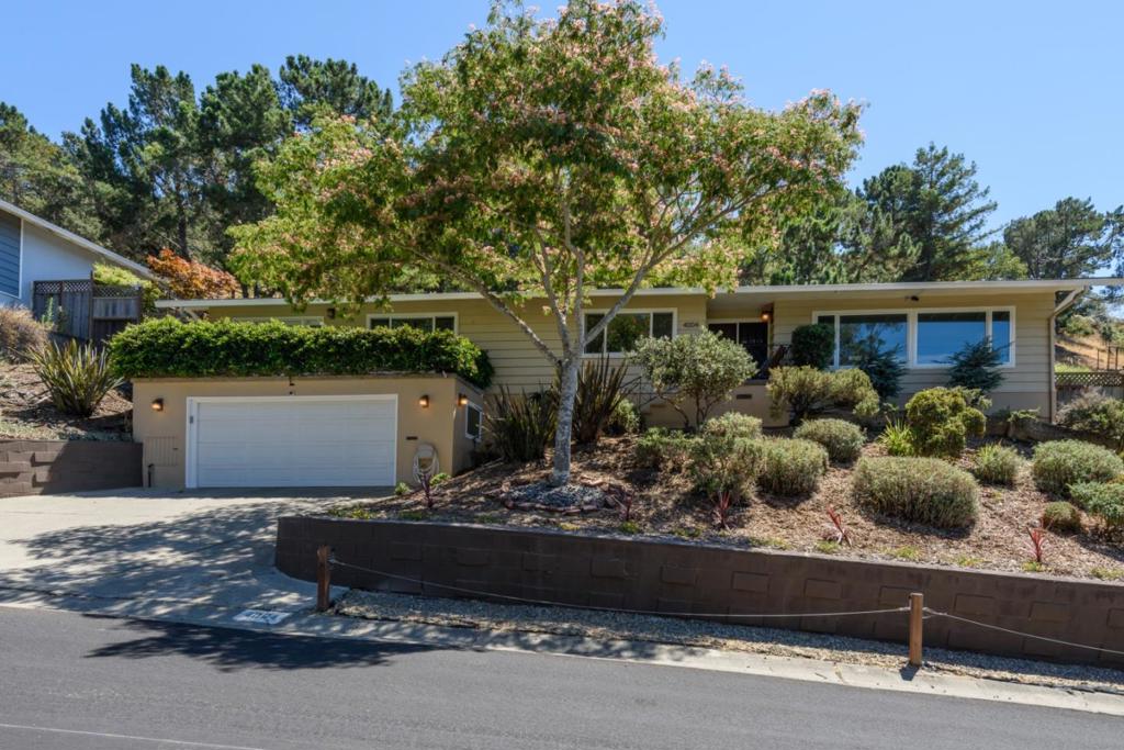 4004 Kingridge Drive, San Mateo, CA 94403