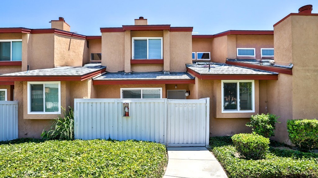 3850 W Hazard Avenue, #D, Santa Ana, CA 92703