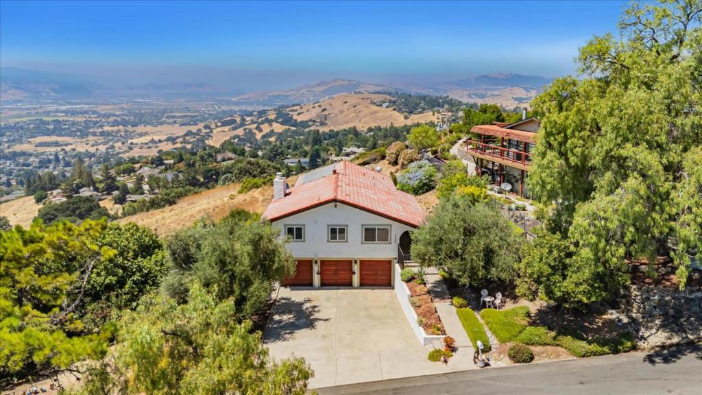 3395 Oakwood Court, Morgan Hill, CA 95037