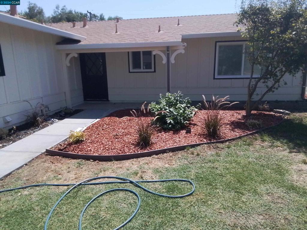 126 Rainier Cir, Vacaville, CA 95687