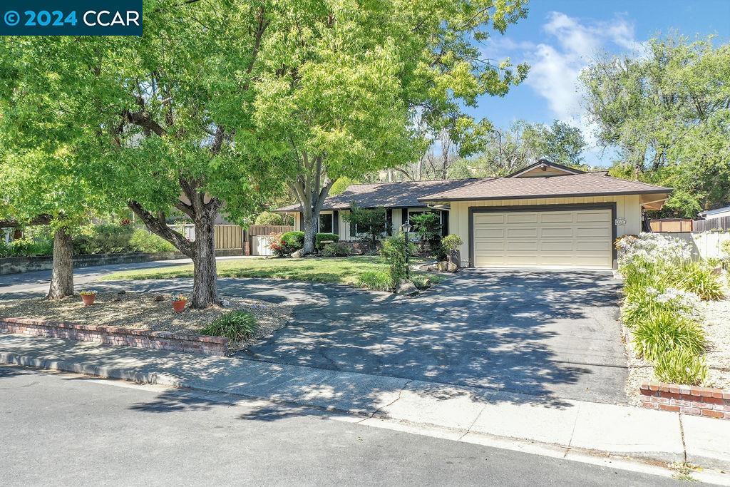 248 Twinview Drive, Pleasant Hill, CA 94523