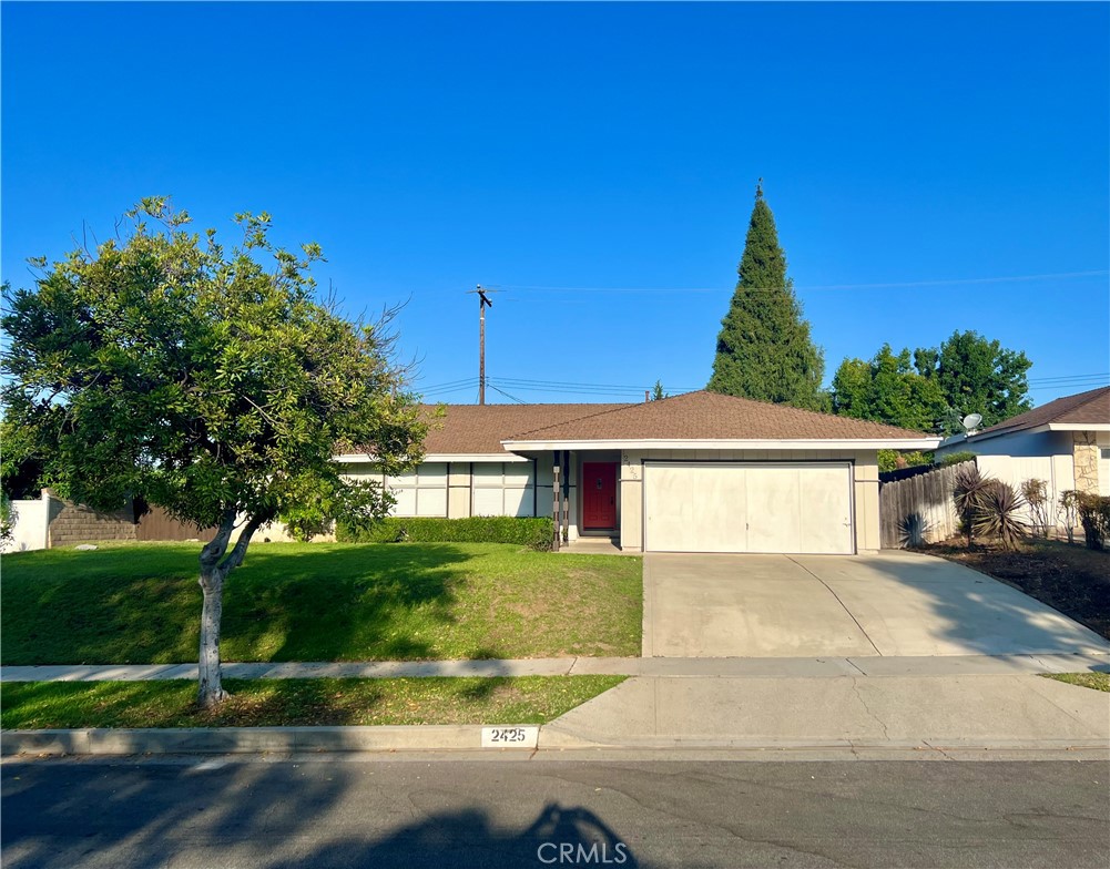 2425 Cambridge Avenue, Fullerton, CA 92835